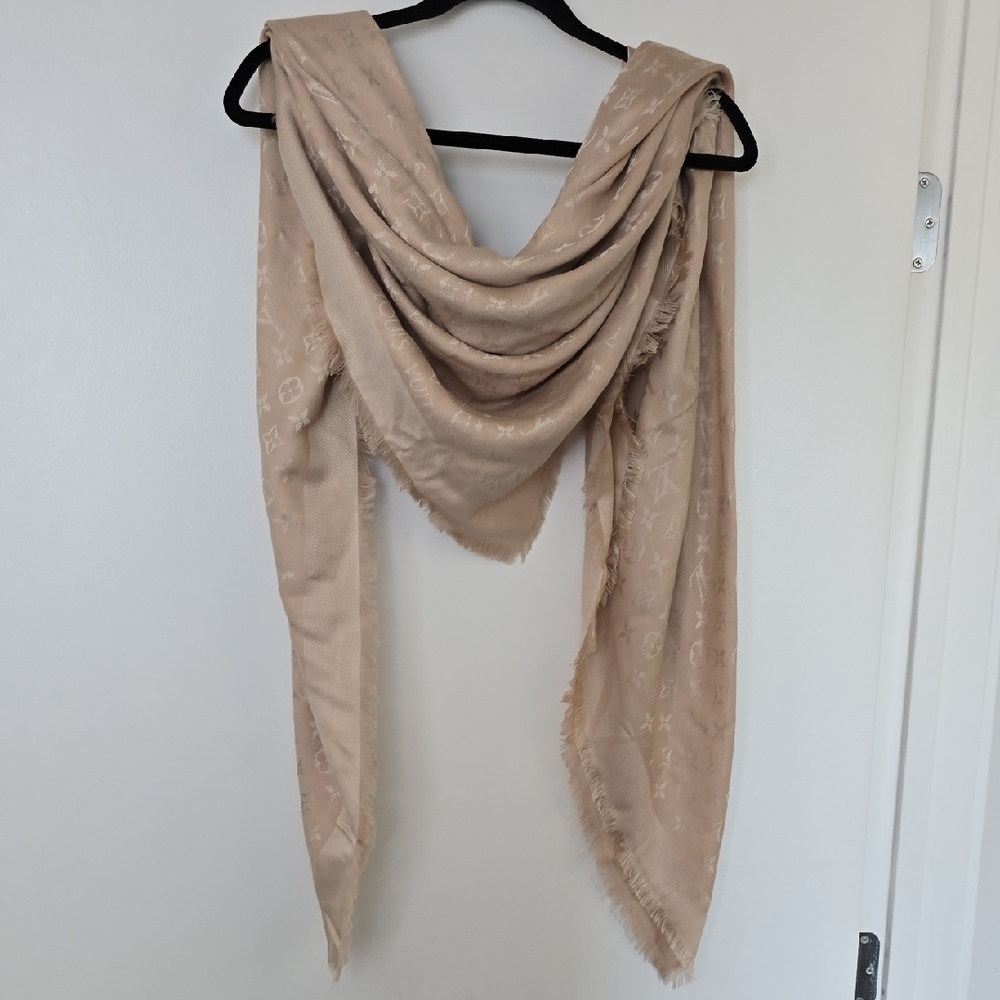 Louis Vuitton Beige Monogram Scarf Shawl